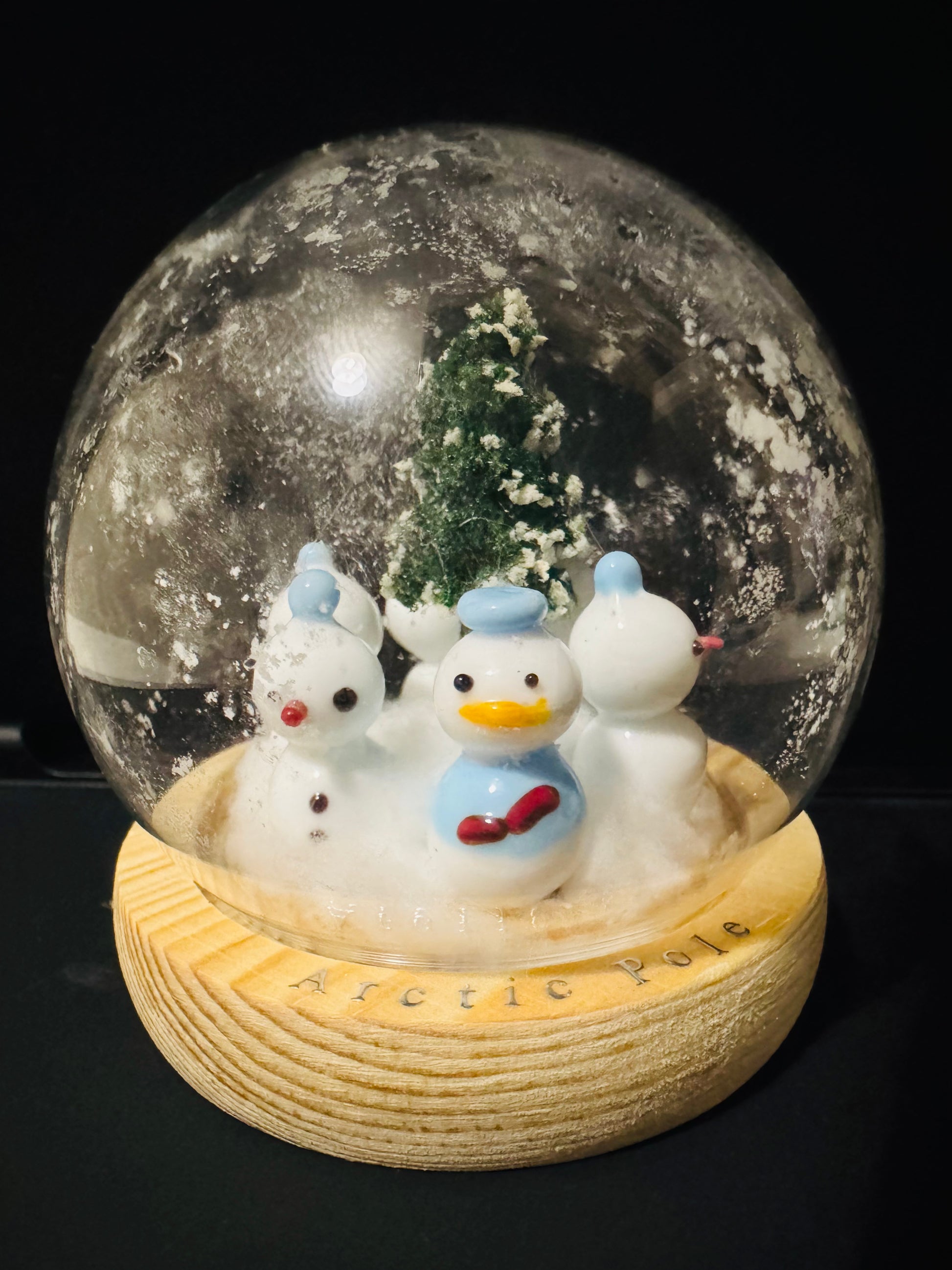 Donald Duck at Arctic Pole (Handmade Glass Ornament)